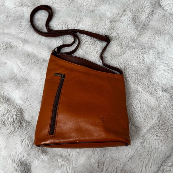 Zaharia Made in Italy Crossbody Bag - Picture 2 of 4